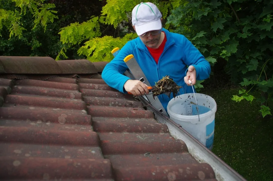Premium Gutter Cleaning Columbia TN Premium Gutter Cleaning Columbia TN